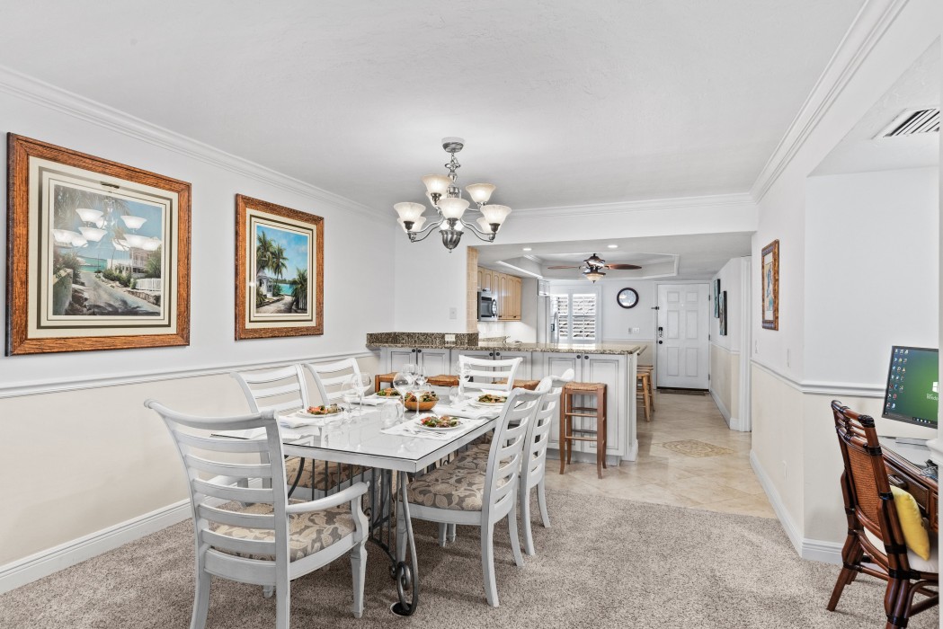 E45: Dining Room