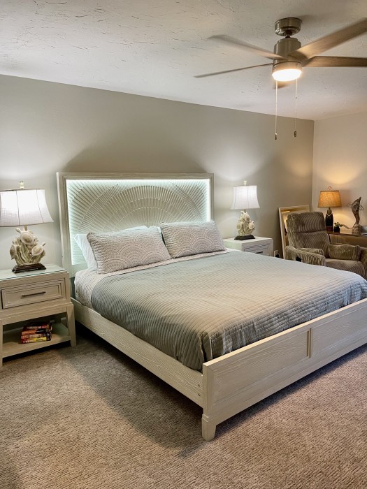 Enjoy reading a Randy Wayne White book or watch some TV before retiring in your king size bed.