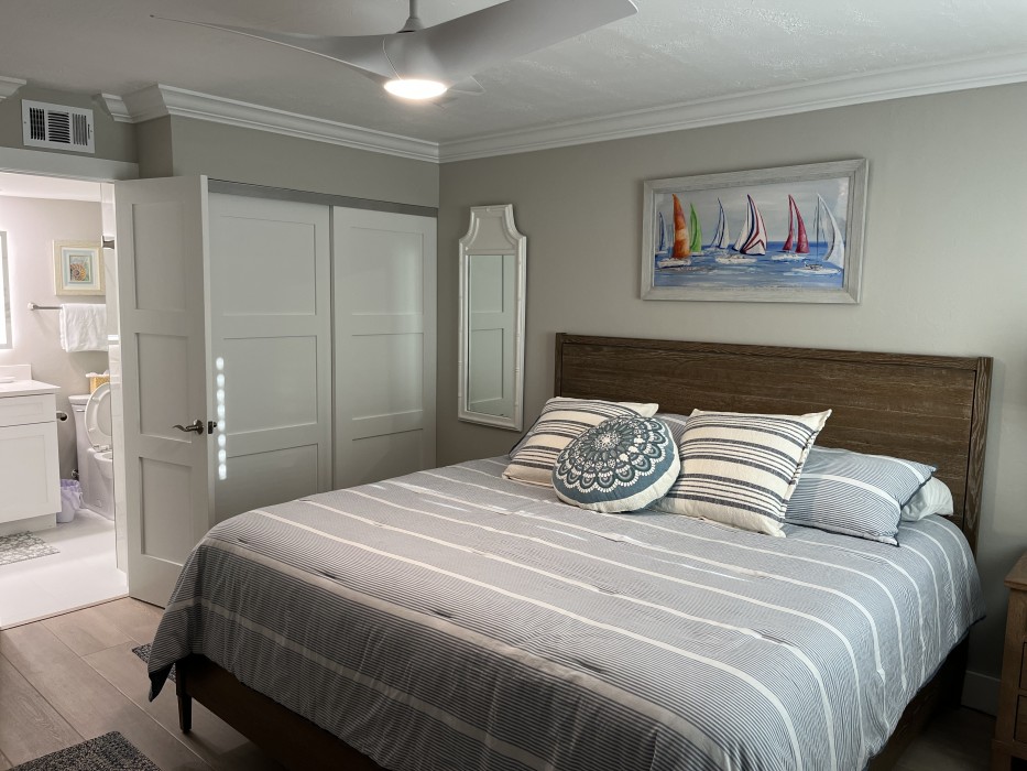 Private entrance to guest bathroom