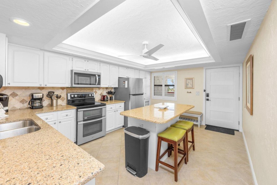 Kitchen 4