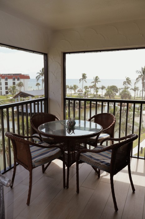 Private Lanai
